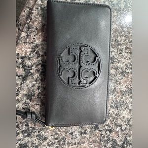 Tory Burch black wallet